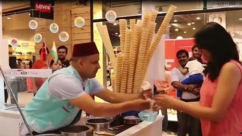 围观吃瓜的视频,吃瓜群众的狂欢现场