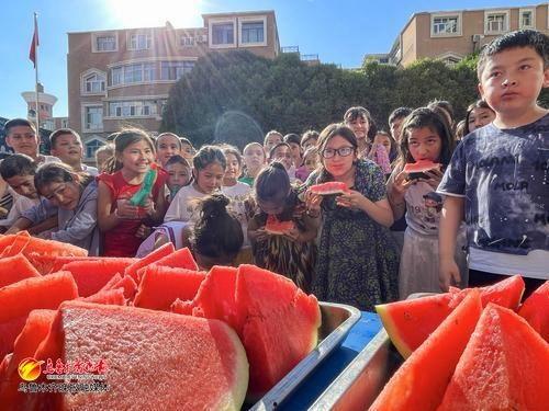 怎么参加吃瓜比赛呢视频,揭秘吃瓜比赛参赛攻略