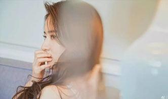 刘亦菲私下吃瓜视频大全,揭秘明星日常趣味生活